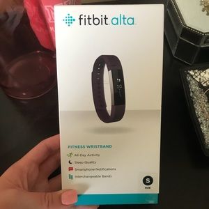 Fitbit Alta (used) with 3 additional bands.